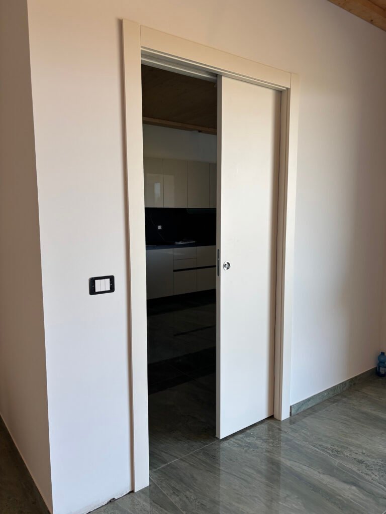 porta scorrevole interno minimal installazione design.jpg